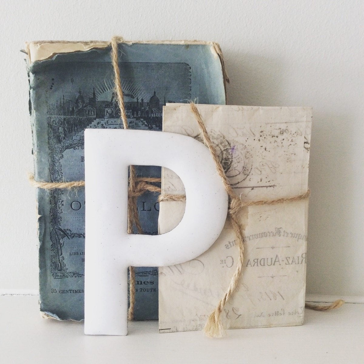 2D45014C-4396-416D-A765-900A2F691692 Gorgeous old enamel letter