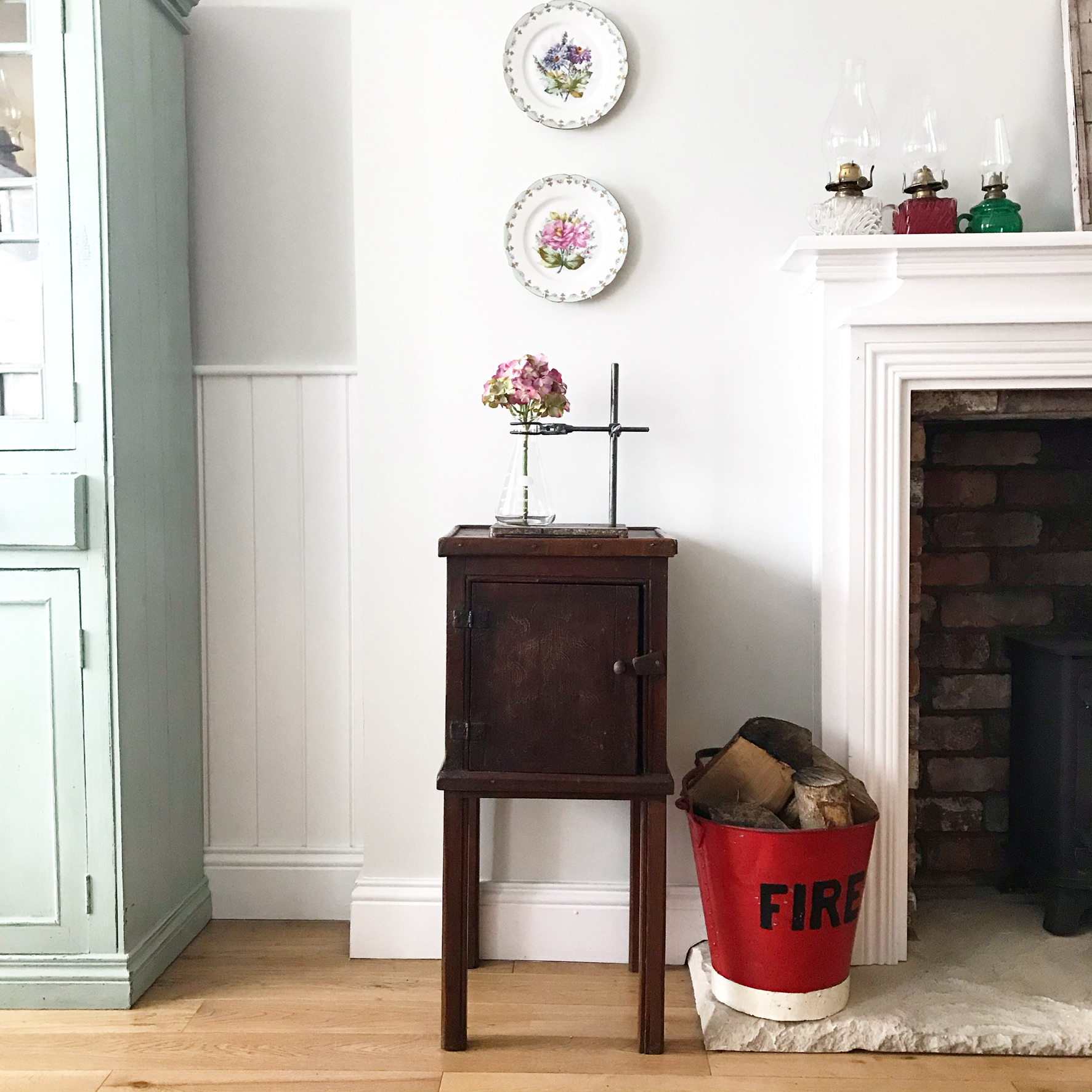 Wonderful 1840's rustic wooden pot cupboard Wonderful 1840's rustic wooden pot cupboard