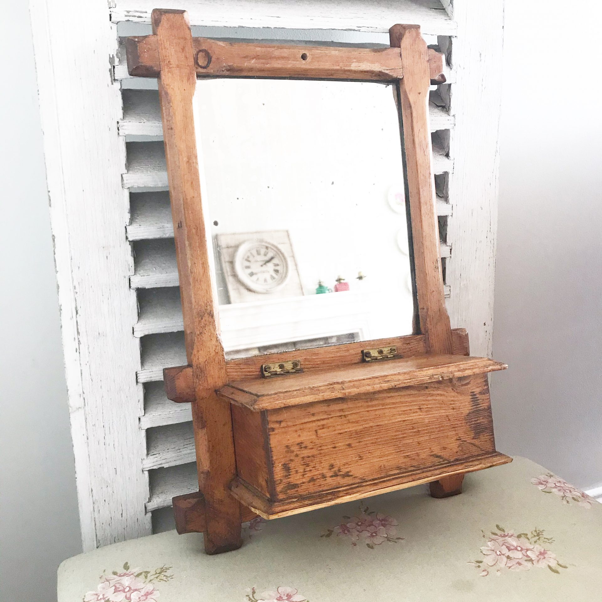 Wonderfully worn vintage shaving vanity mirror Wonderfully worn vintage shaving vanity mirror