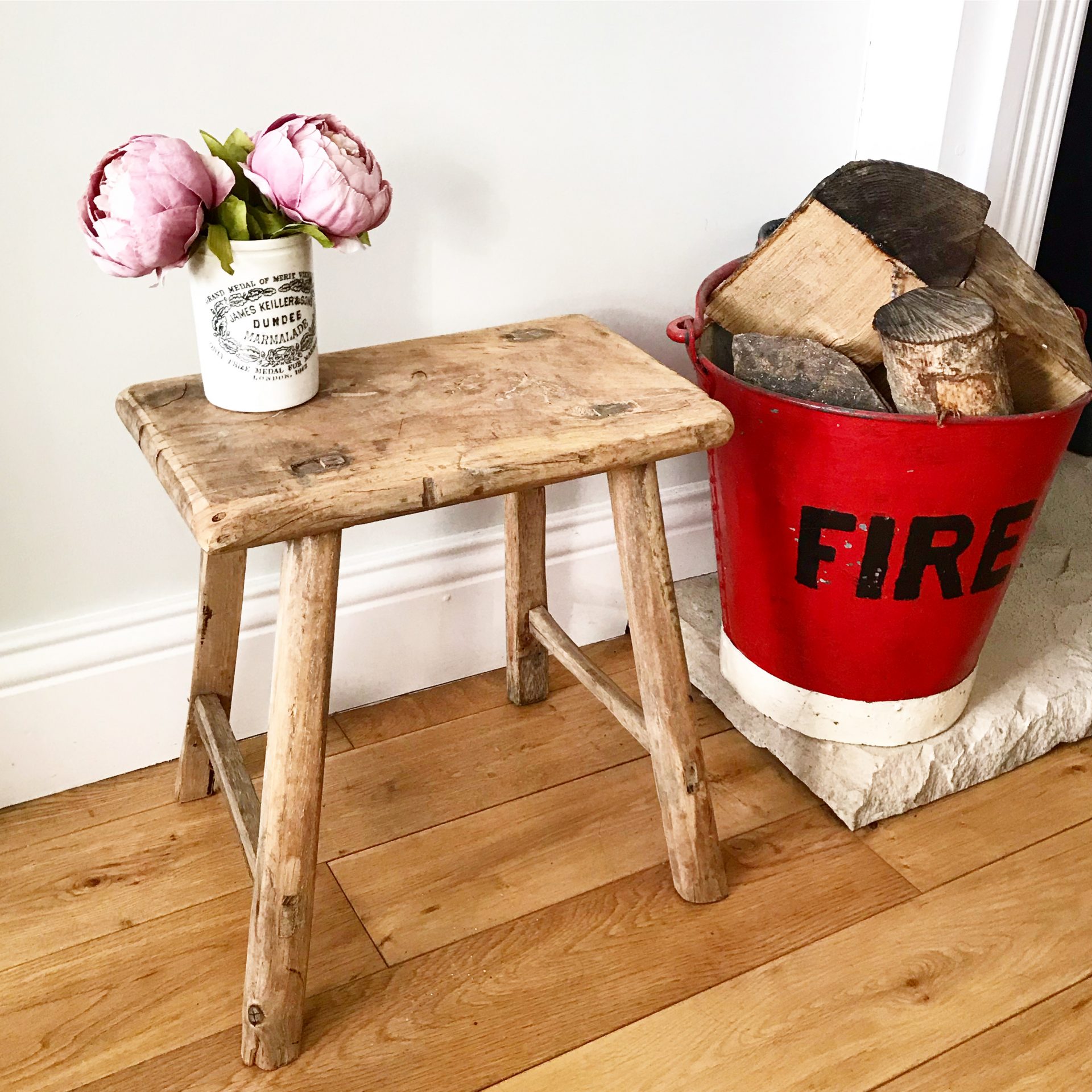 Lovely vintage Hungarian milking stool (37cm long) Lovely vintage Hungarian milking stool (37cm long)